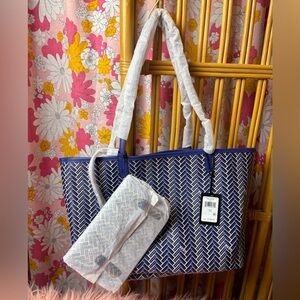 NWT DKNY Blue and White Patterned Tote with Pouch